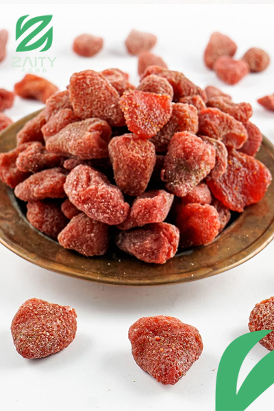 Dried strawberry